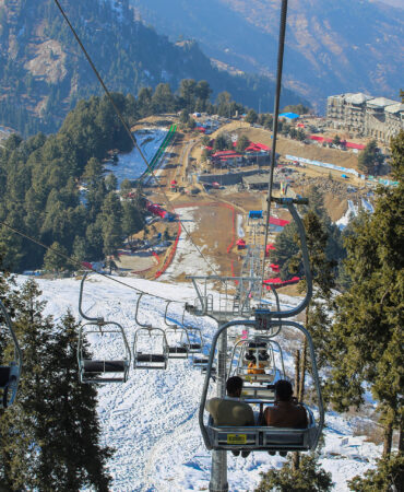 malam-jabba-chair-lift